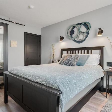 The Serenity Suite - Main Street Lodge In 柏林 外观 照片